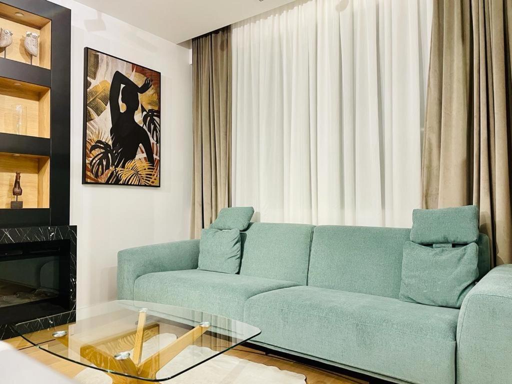 Eden - Elegant Retreat In Rosetti Luxury Apartment Bucharest Exterior photo