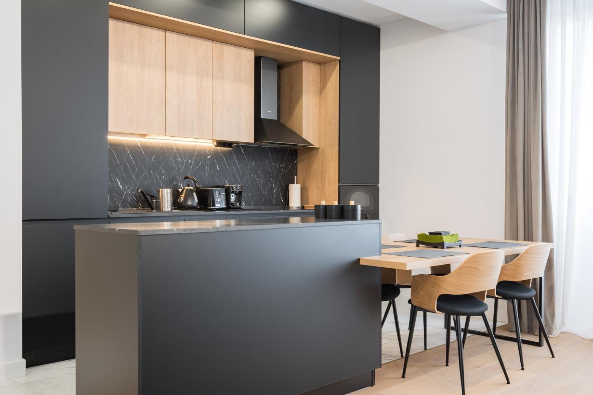 Eden - Elegant Retreat In Rosetti Luxury Apartment Bucharest Exterior photo