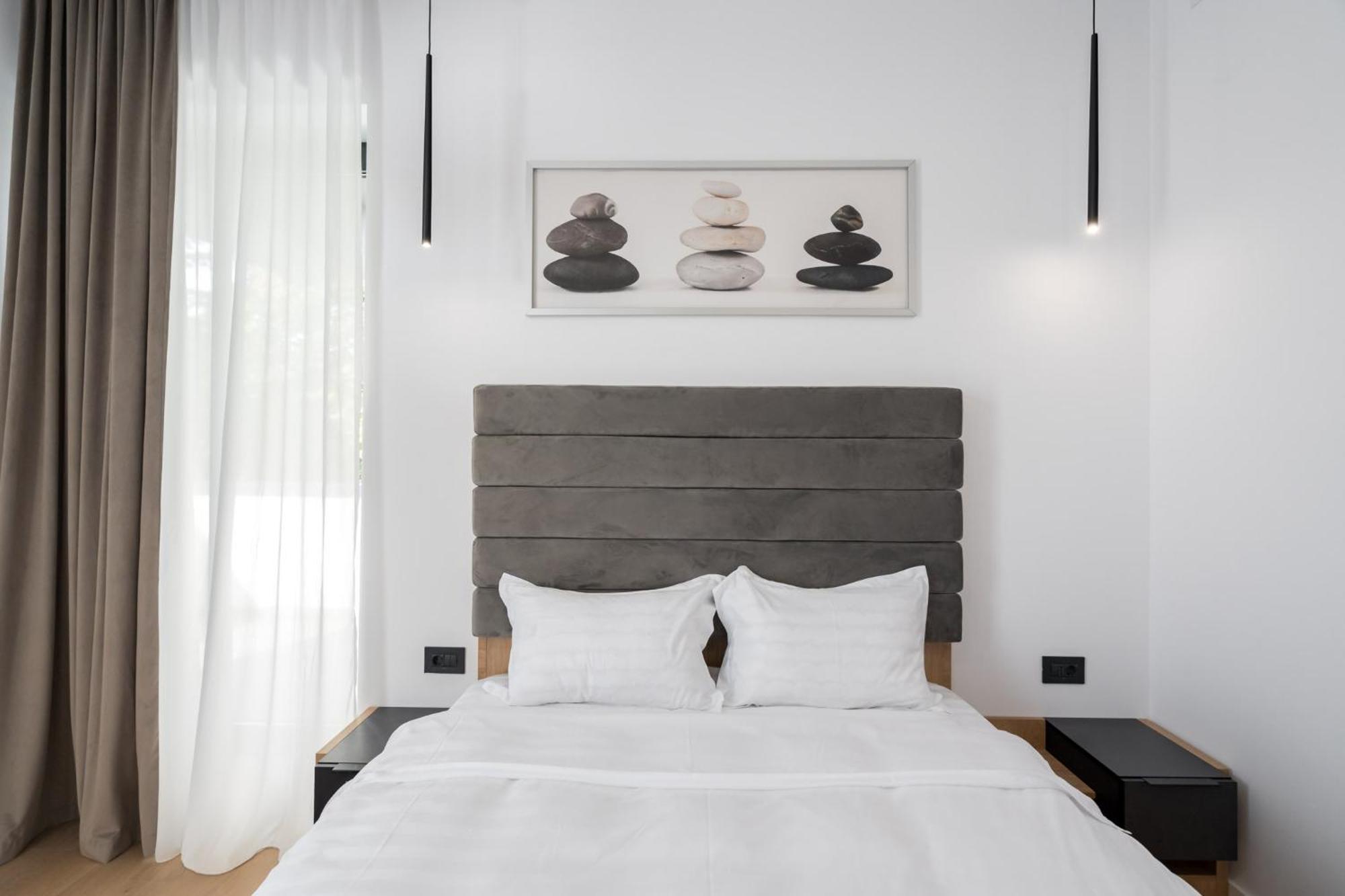 Eden - Elegant Retreat In Rosetti Luxury Apartment Bucharest Exterior photo